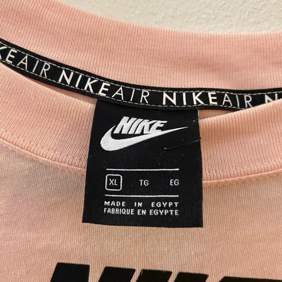 NIKE: Cropped short sleeve - Picture 3 of 4